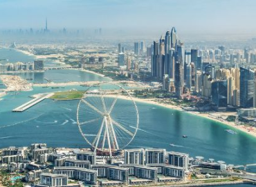 Explore Dubai and Abu Dhabi